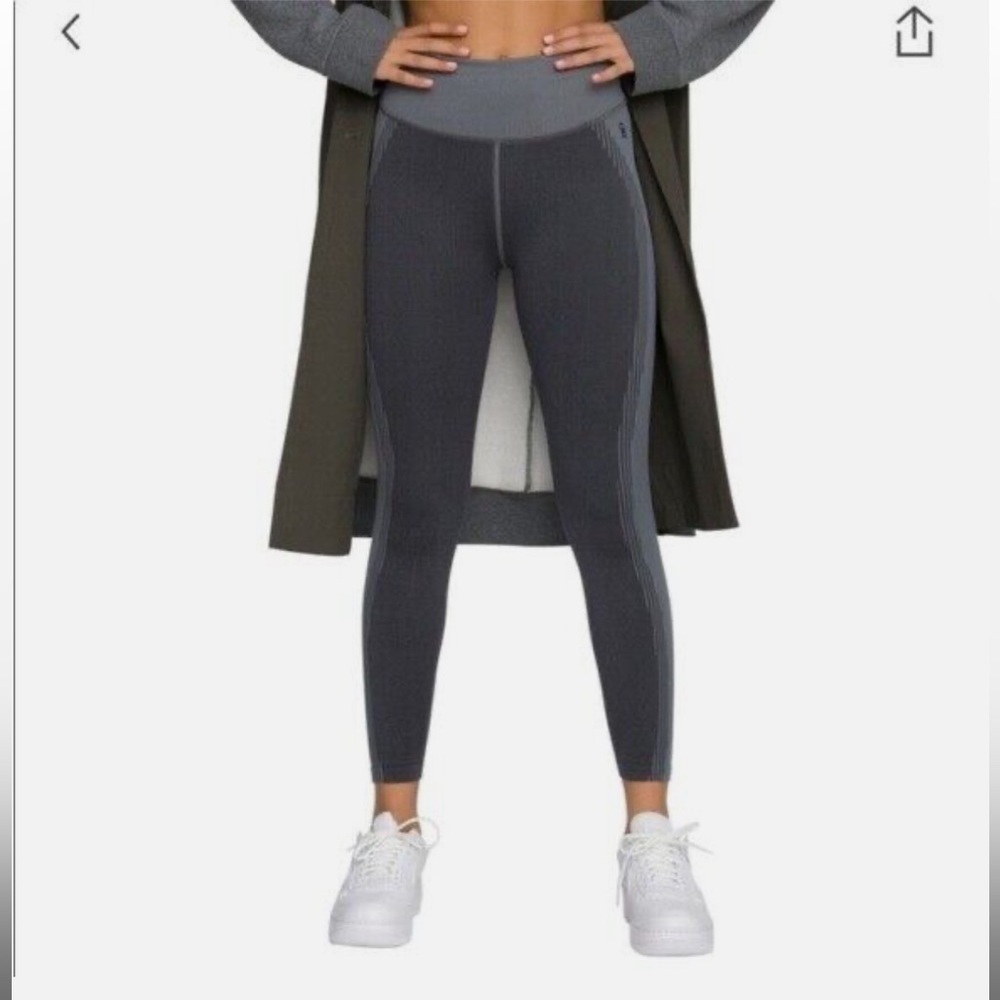 Good American leggings
